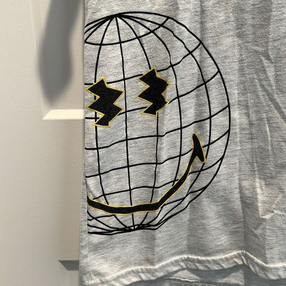 SMILEY WORLD EMBRACE THE POSSIBILITIES TEE T SHIRT Mens Medium,SMILEY FACE - Picture 2 of 7